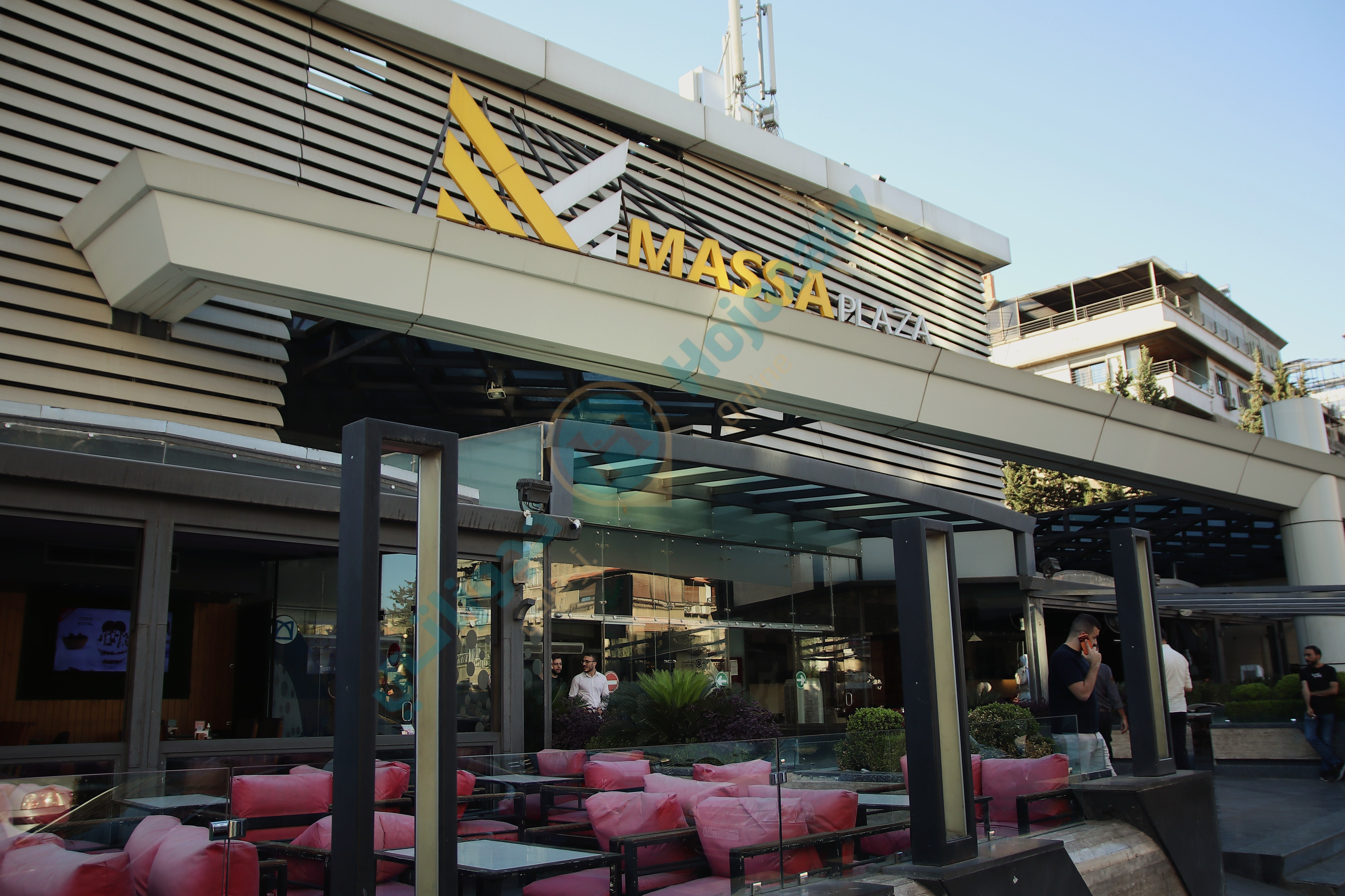 Deep and Deep للحلويات و المشروبات