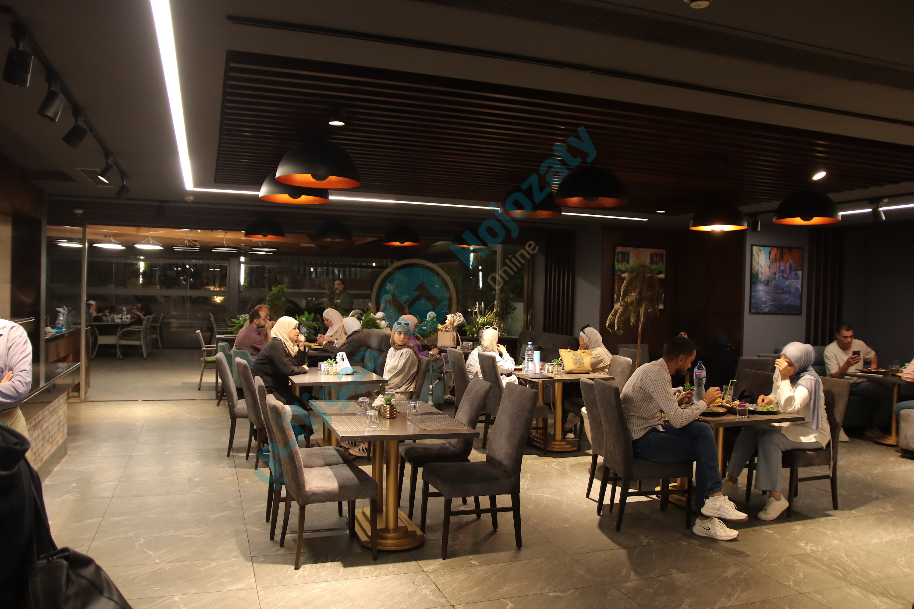 مطعم سفرطاس